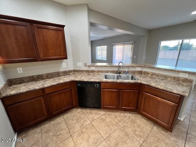 33578 N SANDSTONE Drive, San Tan Valley, AZ 85143