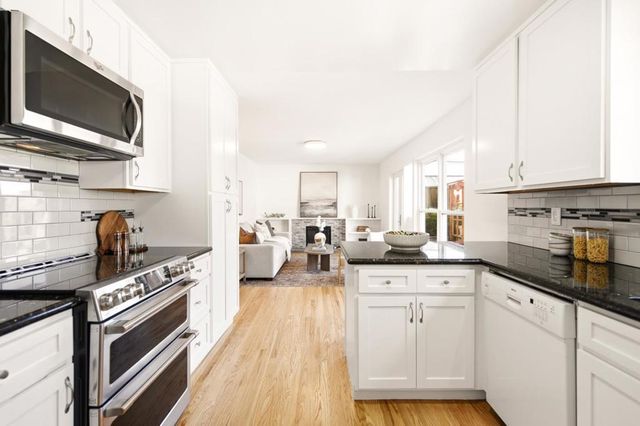 2200 Delvin Way, South San Francisco, CA 94080