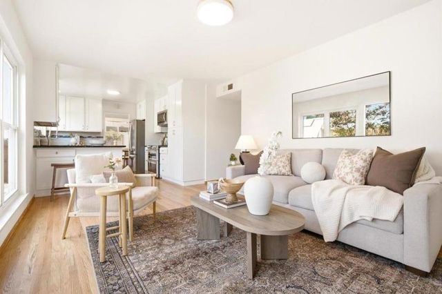 2200 Delvin Way, South San Francisco, CA 94080
