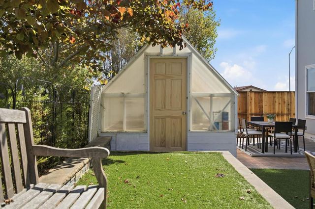 2200 Delvin Way, South San Francisco, CA 94080