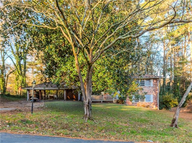 2605 Irene Drive, Marietta, GA 30066
