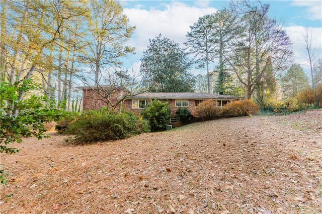 2605 Irene Drive, Marietta, GA 30066
