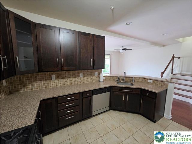 4438 Elmwood Drive, Lower Nazareth Twp, PA 18064