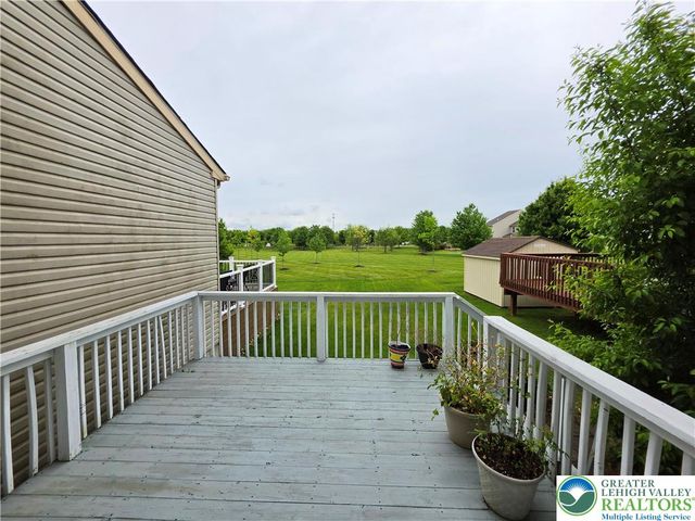 4438 Elmwood Drive, Lower Nazareth Twp, PA 18064