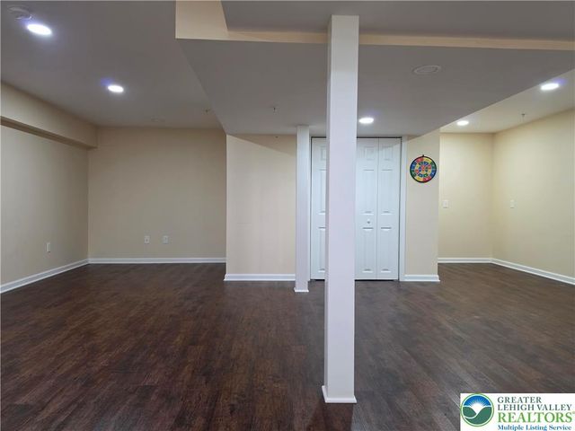 4438 Elmwood Drive, Lower Nazareth Twp, PA 18064