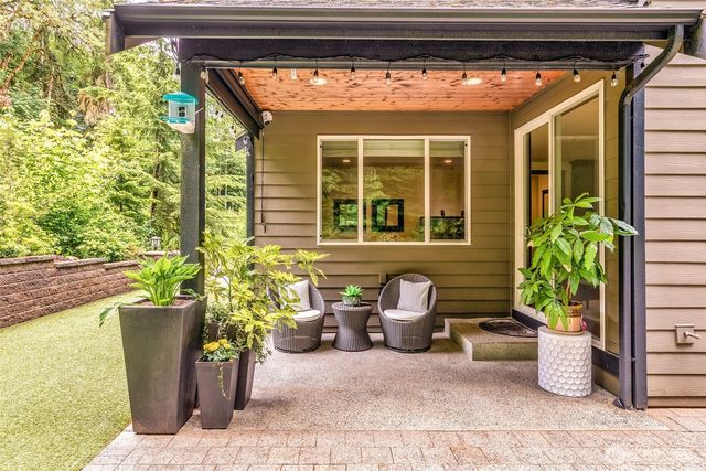 19503 204th Avenue NE, Woodinville, WA 98077