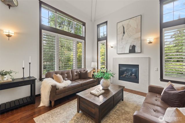 19503 204th Avenue NE, Woodinville, WA 98077