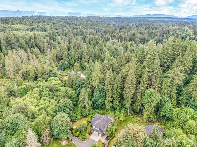 19503 204th Avenue NE, Woodinville, WA 98077
