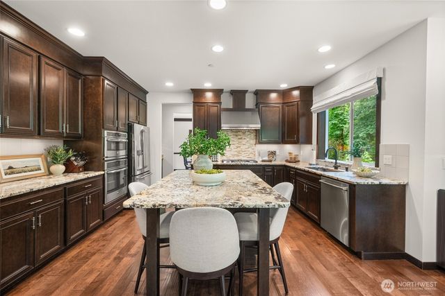 19503 204th Avenue NE, Woodinville, WA 98077