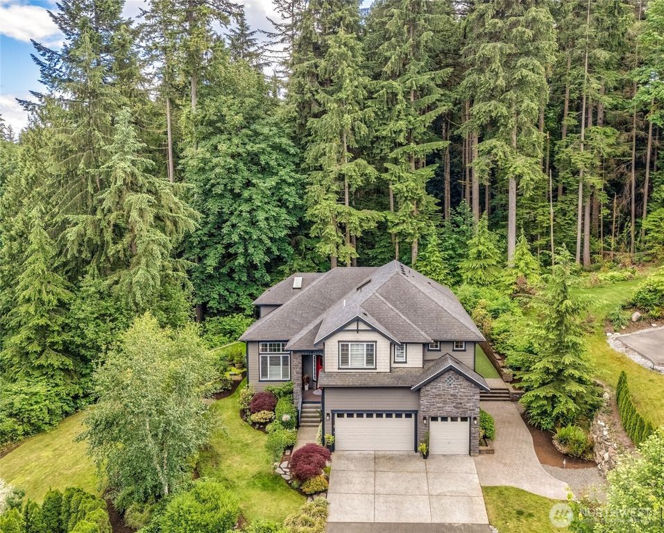 19503 204th Avenue NE, Woodinville, WA 98077