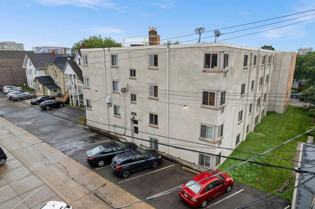 3120 Hennepin Avenue 106, Minneapolis, MN 55408