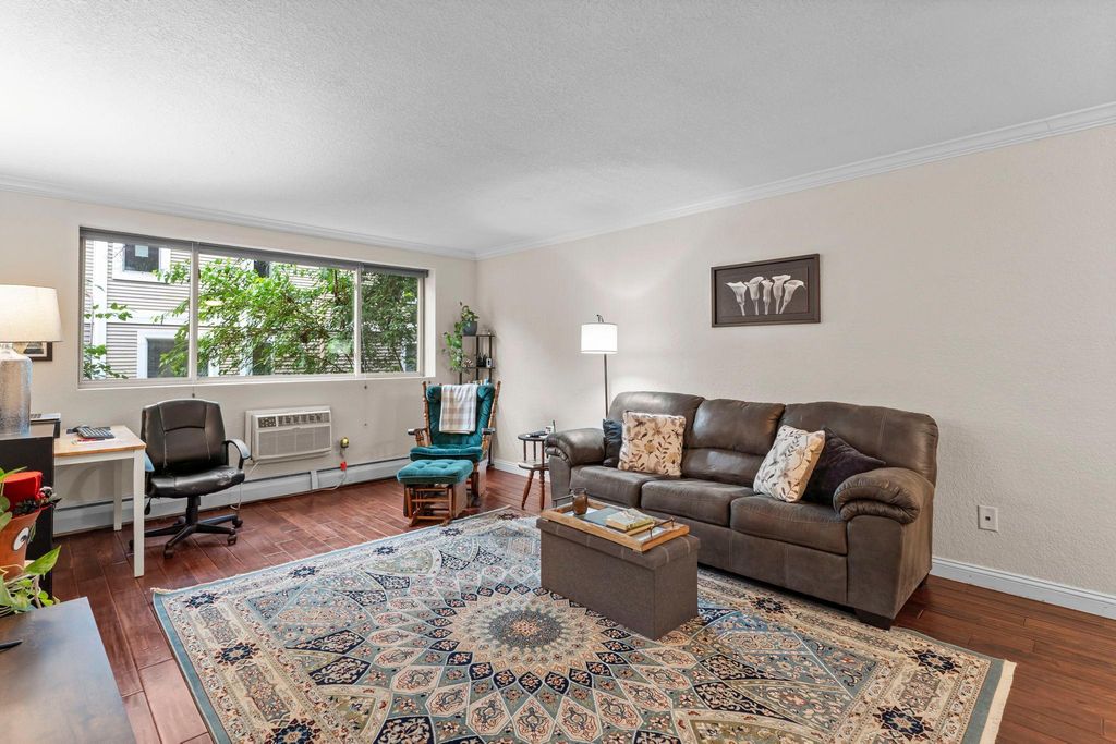 3120 Hennepin Avenue 106, Minneapolis, MN 55408 — photo 3