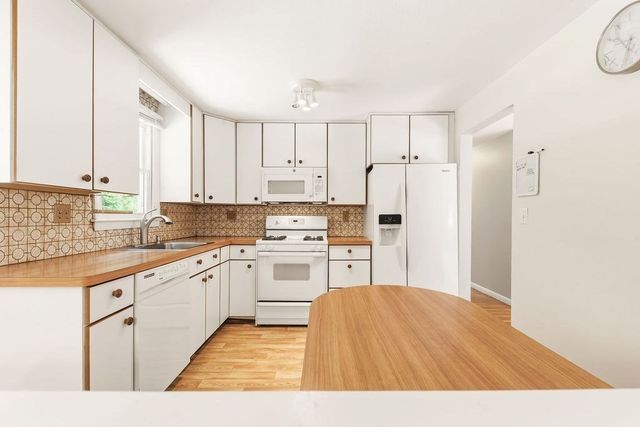 54 Ross Ave, Stoughton, MA 02072