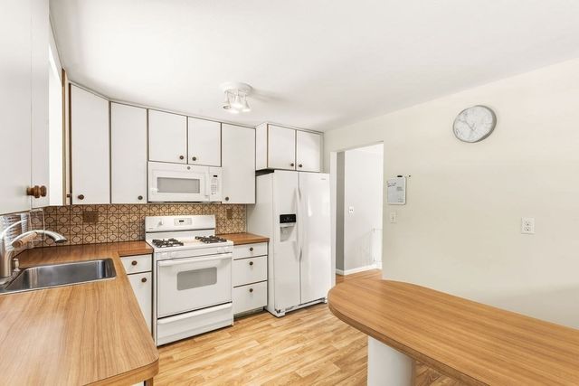 54 Ross Ave, Stoughton, MA 02072