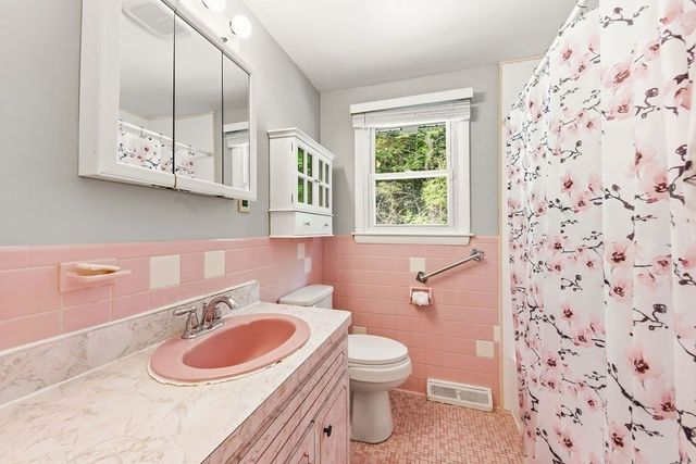 54 Ross Ave, Stoughton, MA 02072