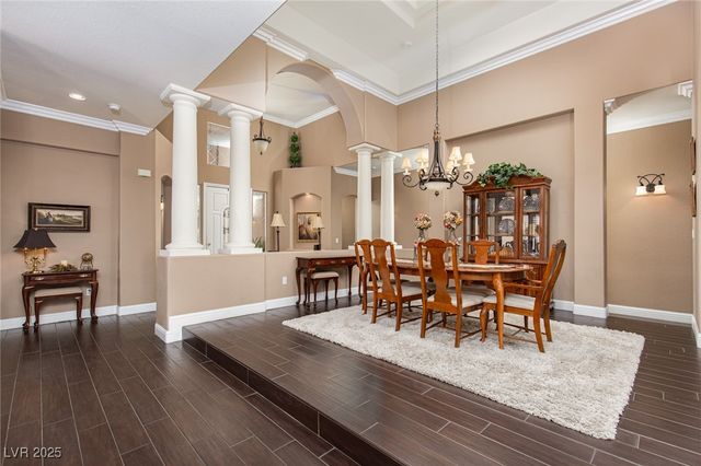 305 Round Stone Court, Las Vegas, NV 89145