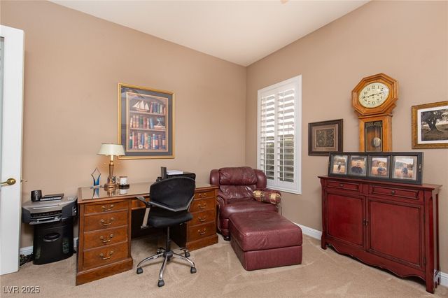 305 Round Stone Court, Las Vegas, NV 89145