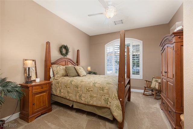 305 Round Stone Court, Las Vegas, NV 89145