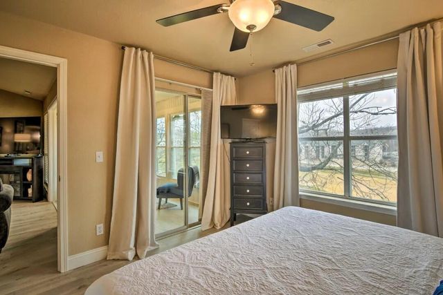 200 Golf View Drive 5, Branson, MO 65616