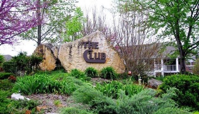 200 Golf View Drive 5, Branson, MO 65616