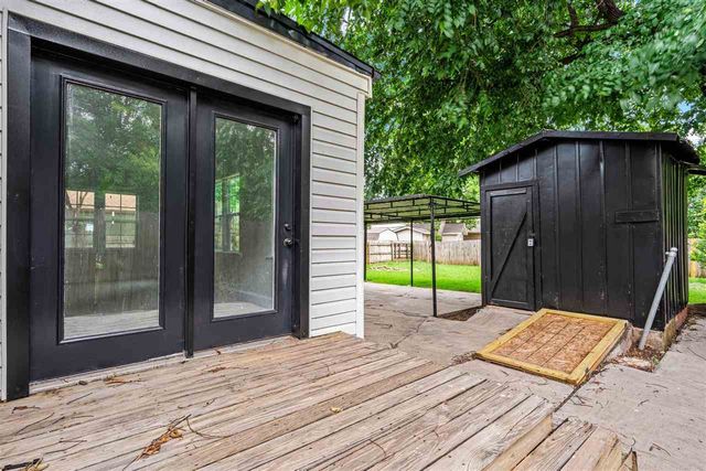 1122 NW Laird Ave, Lawton, OK 73507