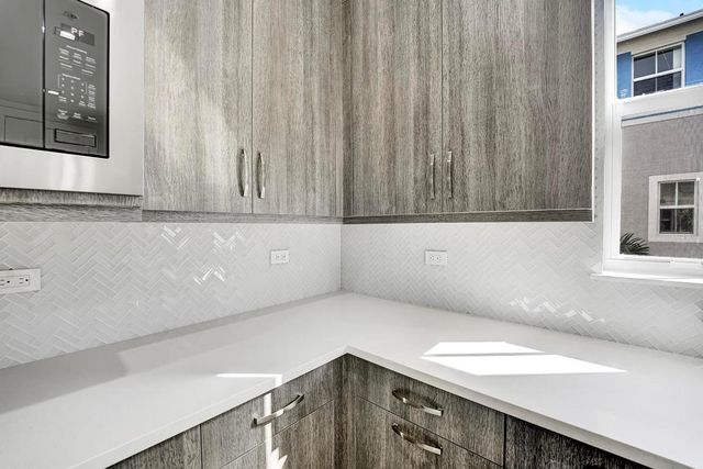 51 NW 4th Avenue, Delray Beach, FL 33444