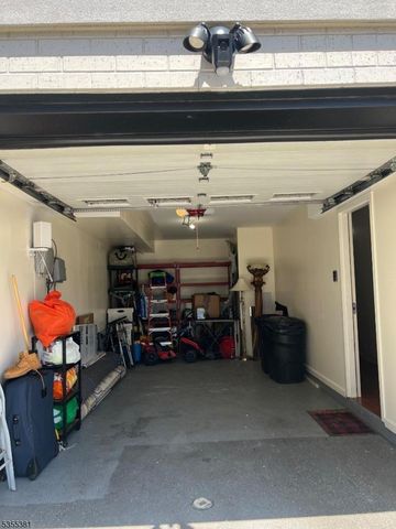 3 Harbor Front Court 3, Elizabeth City, NJ 07206