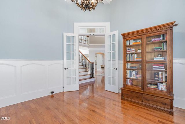 8517 Stonechase Drive, Raleigh, NC 27613