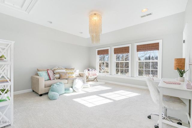 8517 Stonechase Drive, Raleigh, NC 27613