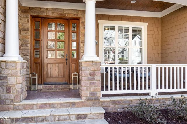 8517 Stonechase Drive, Raleigh, NC 27613