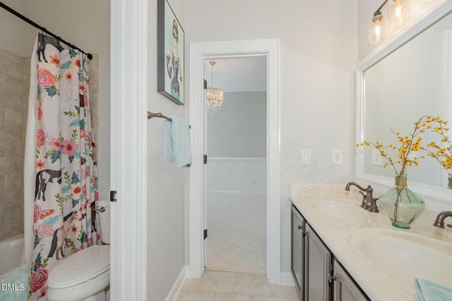 8517 Stonechase Drive, Raleigh, NC 27613