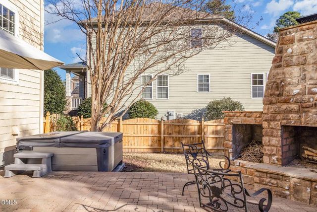 8517 Stonechase Drive, Raleigh, NC 27613