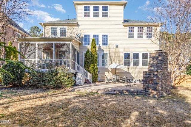 8517 Stonechase Drive, Raleigh, NC 27613