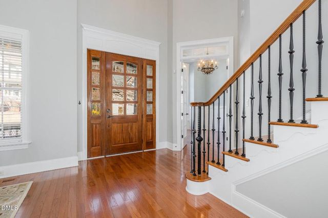 8517 Stonechase Drive, Raleigh, NC 27613