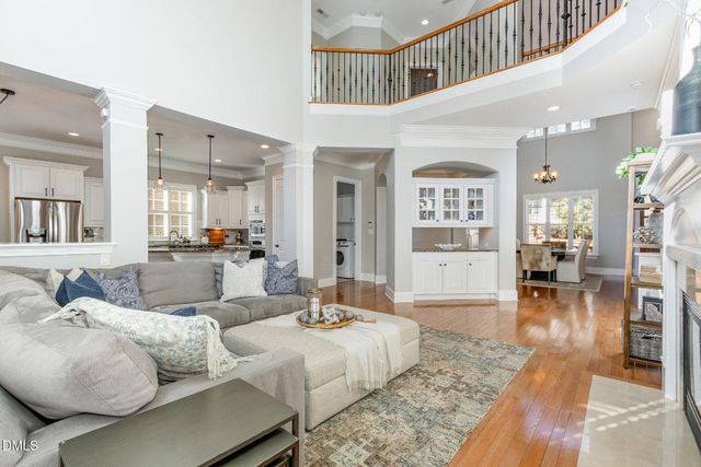 8517 Stonechase Drive, Raleigh, NC 27613