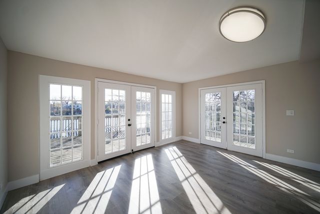 1009 W 129th Place, Chicago, IL 60643