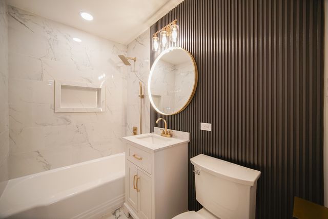 1009 W 129th Place, Chicago, IL 60643