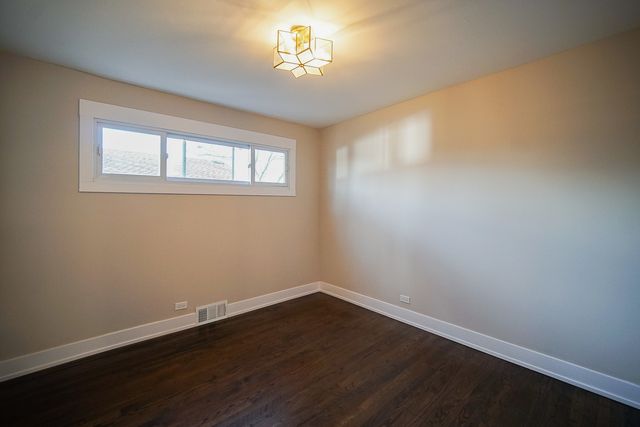 1009 W 129th Place, Chicago, IL 60643