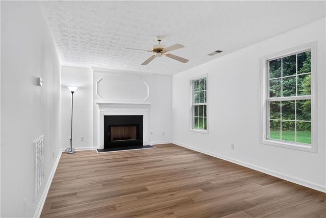5785 Grove Place Crossing SW, Lilburn, GA 30047