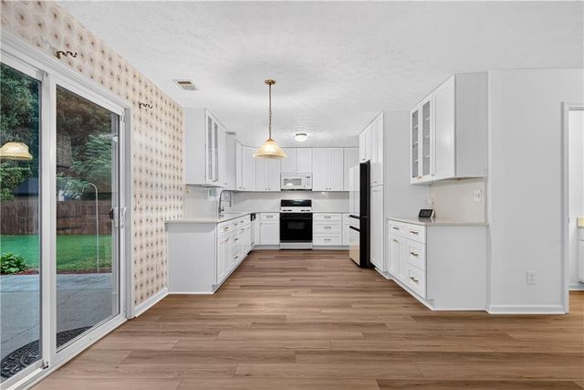 5785 Grove Place Crossing SW, Lilburn, GA 30047