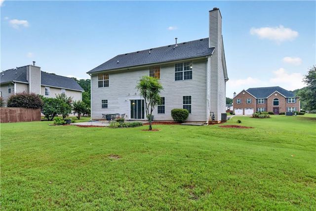 5785 Grove Place Crossing SW, Lilburn, GA 30047