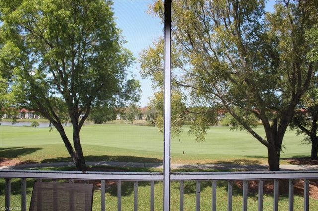 2710 Cypress Trace CIR # 3029, Naples, FL 34119