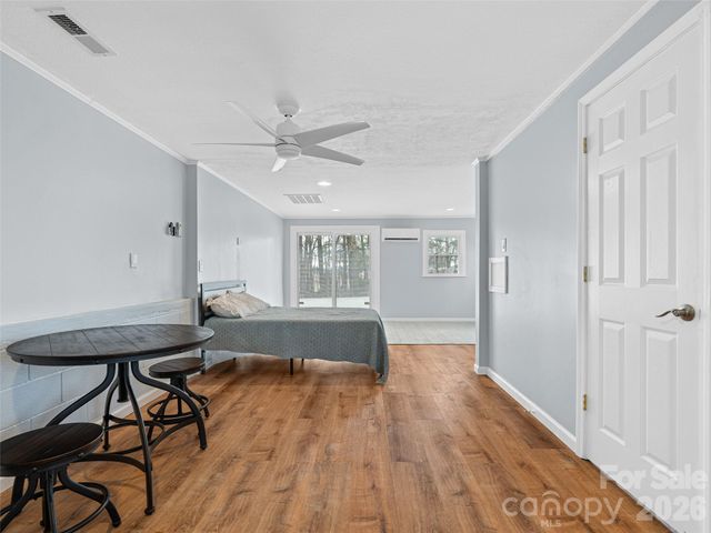 1034 S Orchard Road, Flat Rock, NC 28731