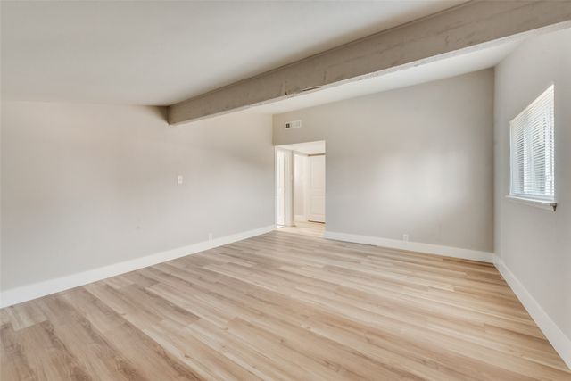 3422 Knoll Point Drive, Garland, TX 75043