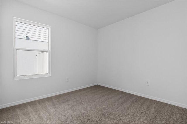 254 Lakeside Breeze WAY, Lehigh Acres, FL 33936