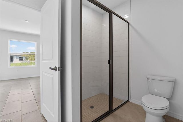 254 Lakeside Breeze WAY, Lehigh Acres, FL 33936