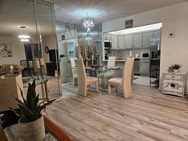 105 Lake Pine Circle B-2, Greenacres, FL 33463