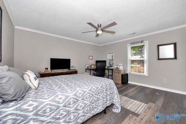 2216 Lancelot Drive SW, Decatur, AL 35603