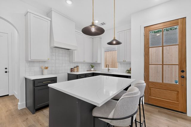 5104 Philip Avenue, Dallas, TX 75223