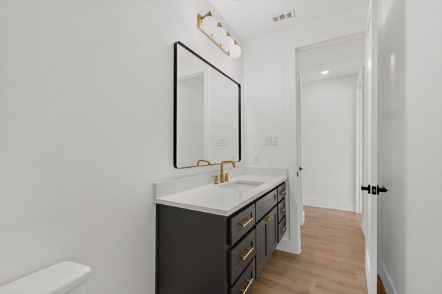 5104 Philip Avenue, Dallas, TX 75223